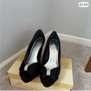 David's Bridal Elegant Black Heels with Sparkling Detail